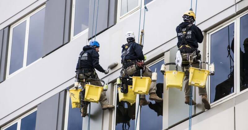 st-vincents-hospital-repainting-rope-access